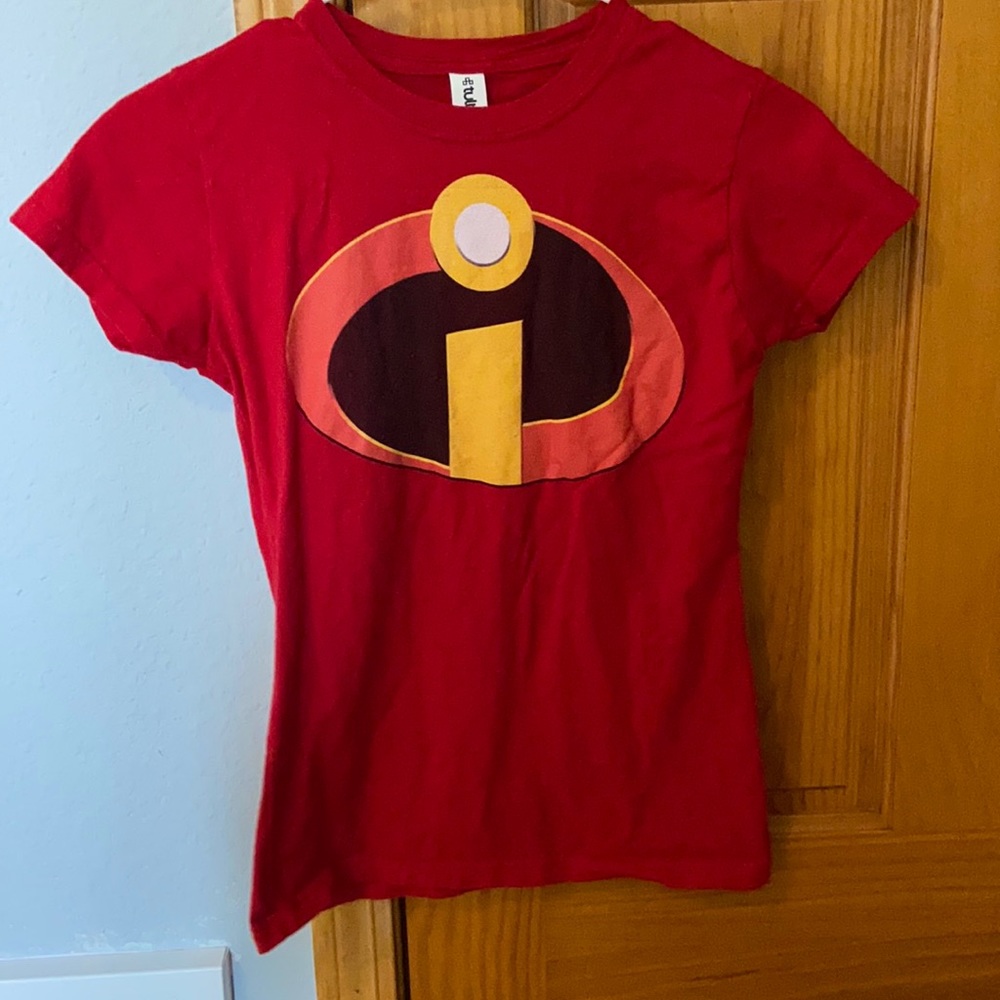 Red incredibles shirt